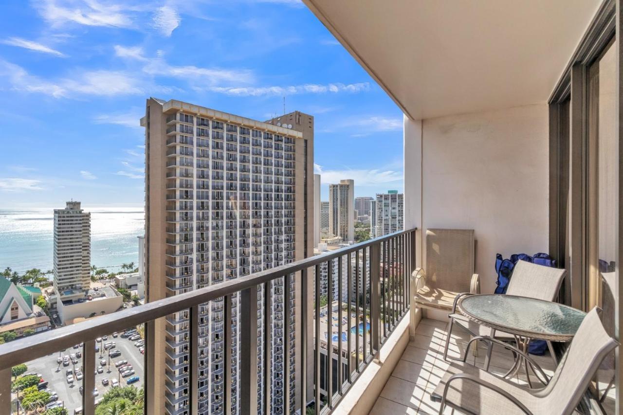 Waikiki Banyan Ocean View