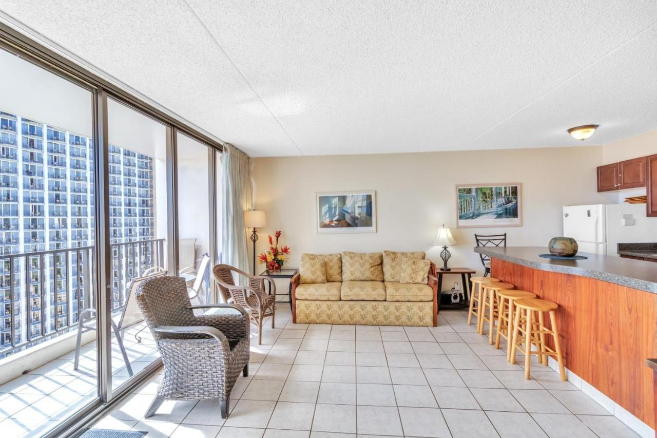 Waikiki Banyan Ocean View