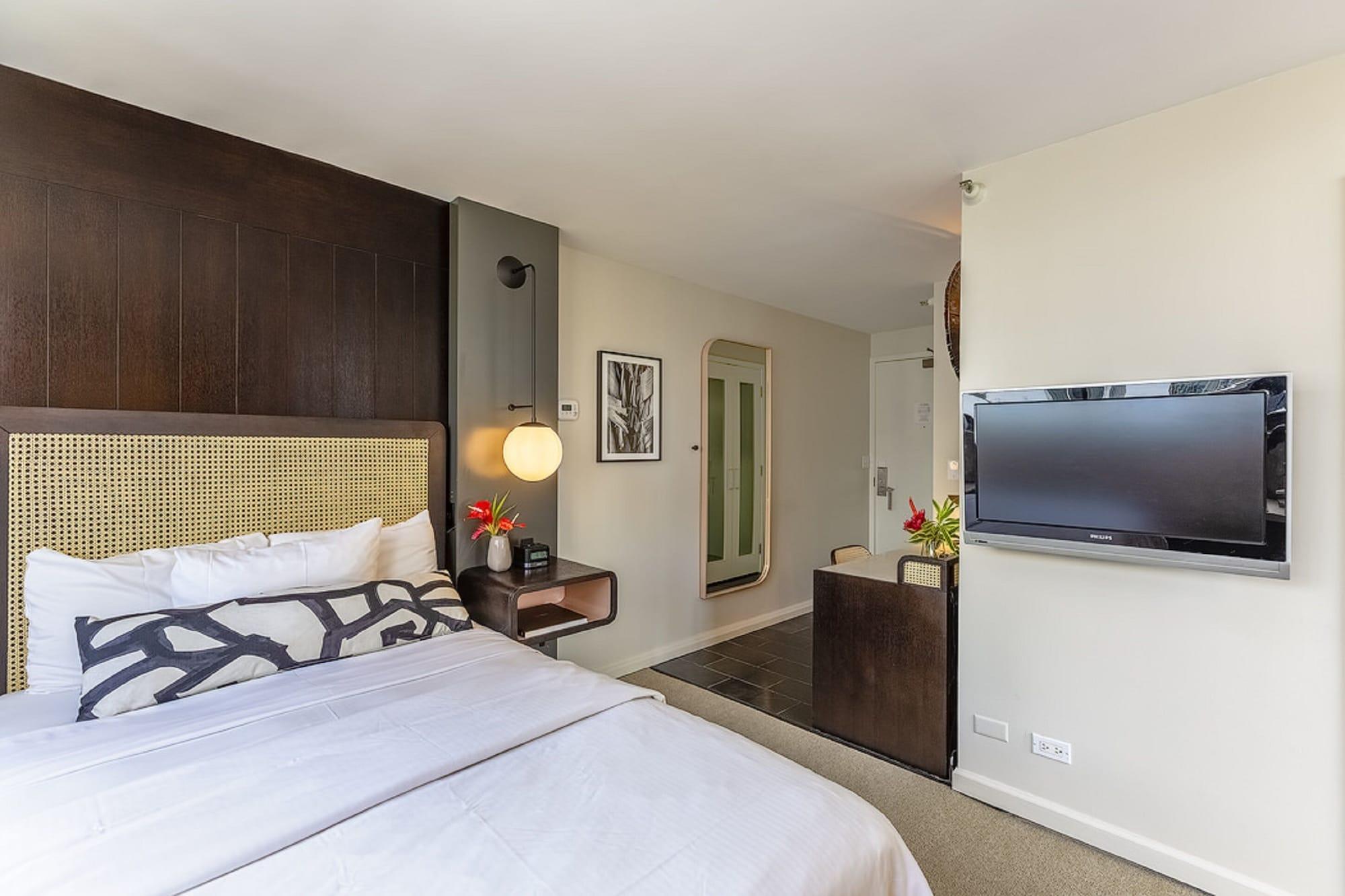 Renew Hotel 3*