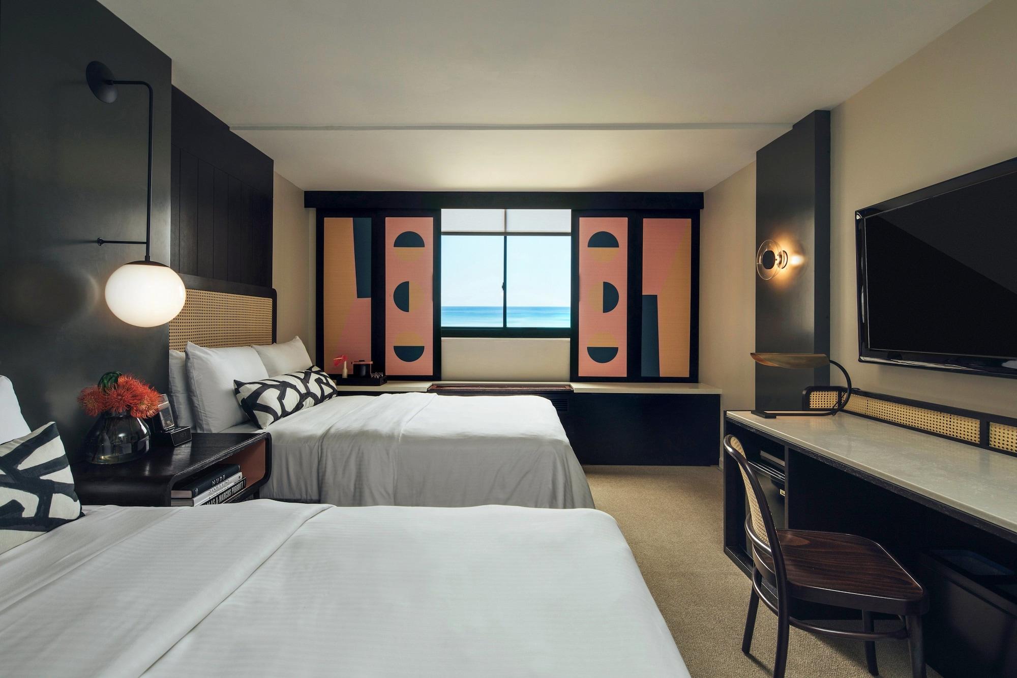 Renew Hotel
