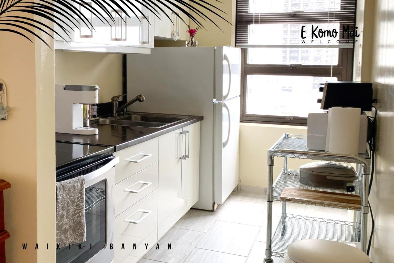 A Block Away To Waikiki Beach/pool/free Parking Apartment Honolulu