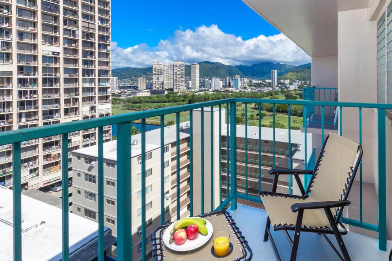 Aloha Vibes Await! Stylish At Aloha Surf - Mountain And Views Apartment *