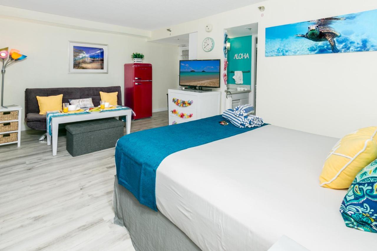 Apartment Aloha Vibes Await! Stylish At Aloha Surf - Mountain And Views *