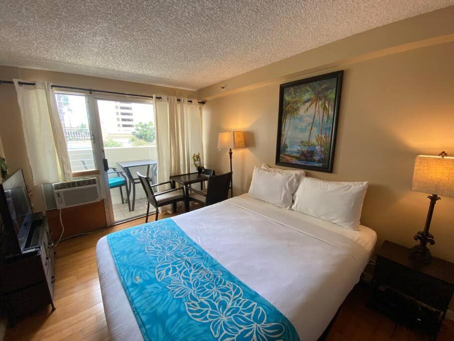 Kuhio Village Towers 2 410a Apartment Honolulu