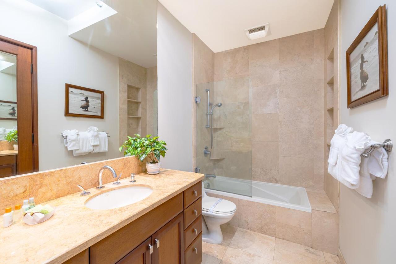 Upscale Penthouse With Ocean Views - Free Parking Honolulu