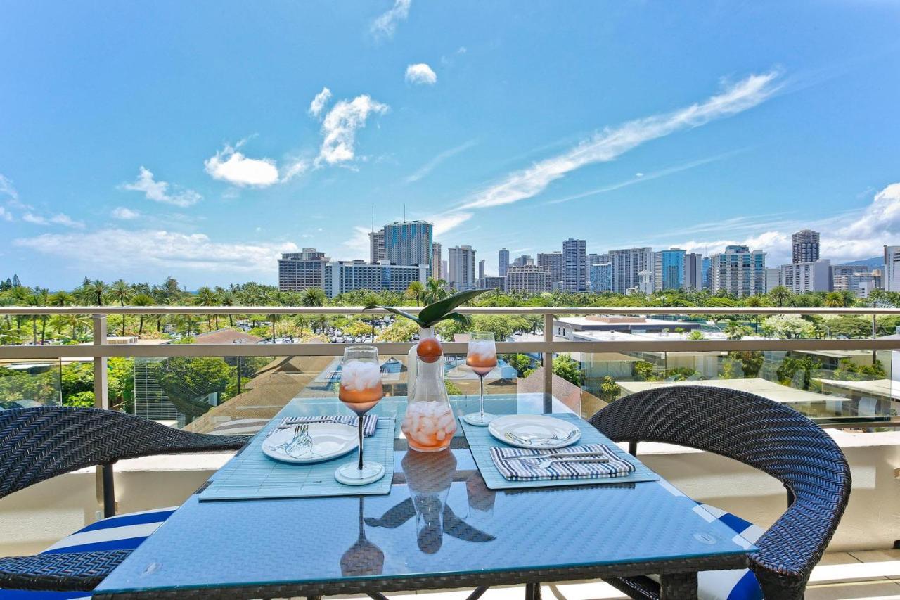 Regency On Beachwalk #71 Holiday home Honolulu