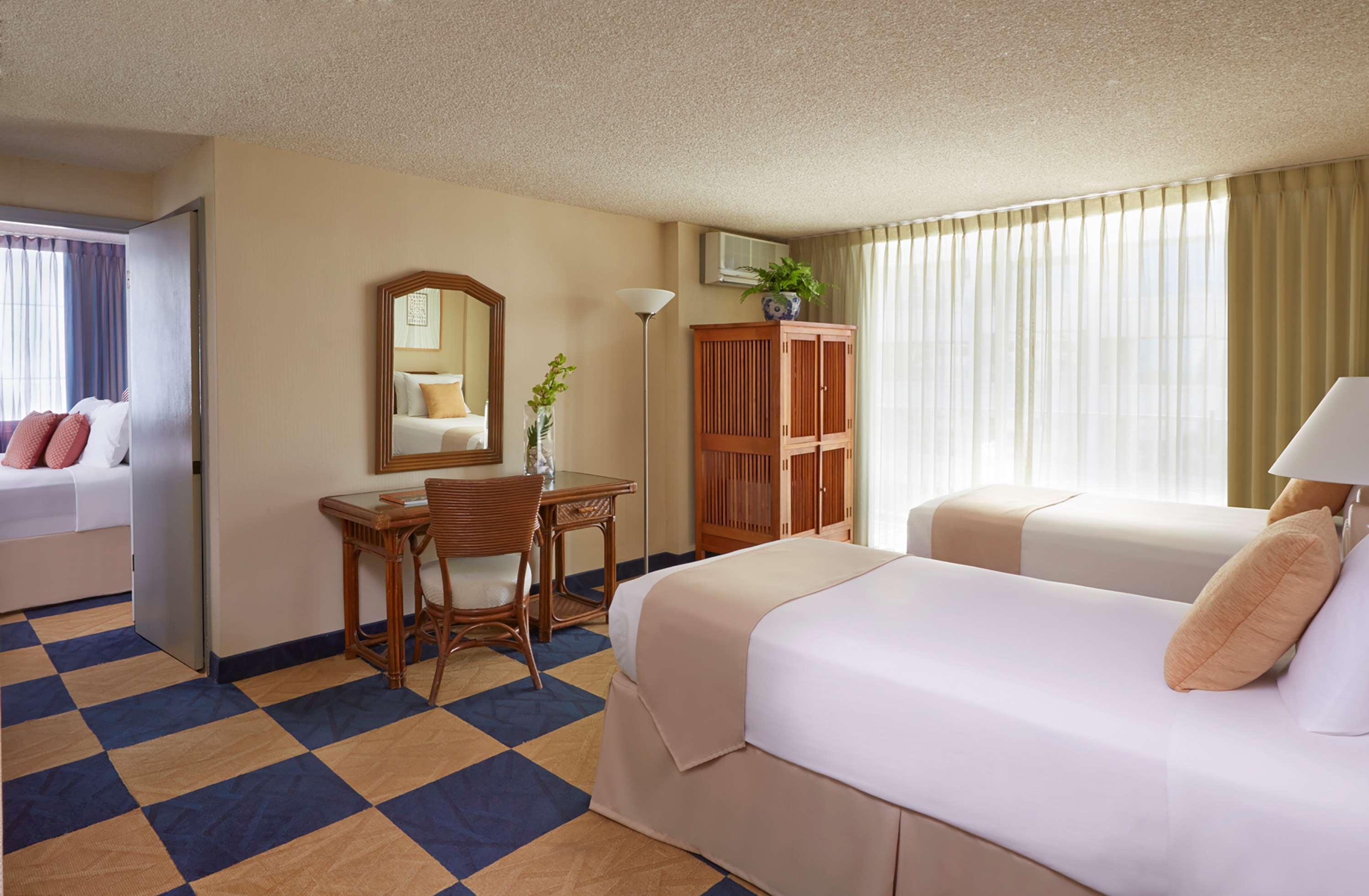 Ewa Waikiki Hotel