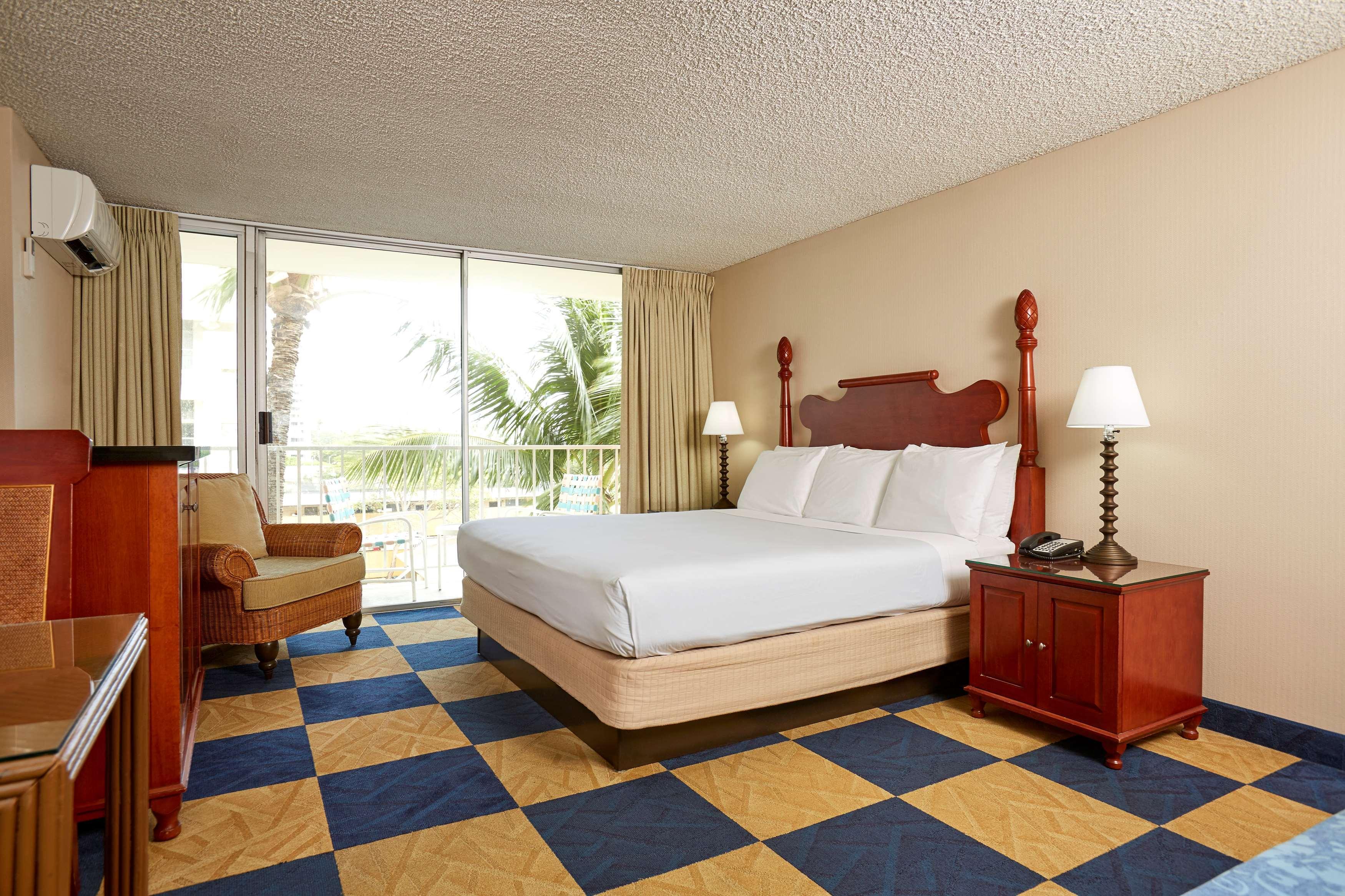 Hotel Ewa Waikiki Honolulu