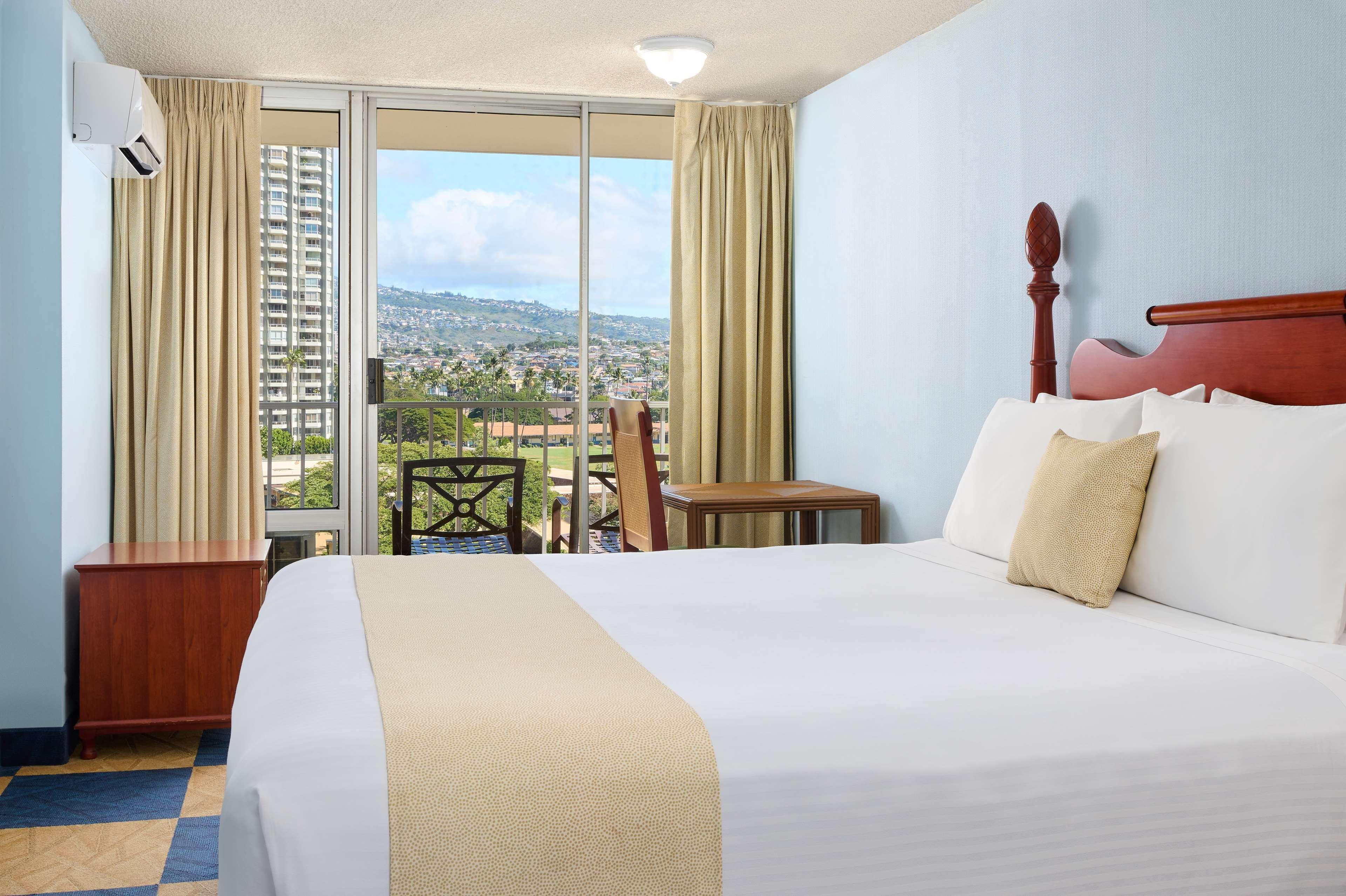 Ewa Waikiki Hotel