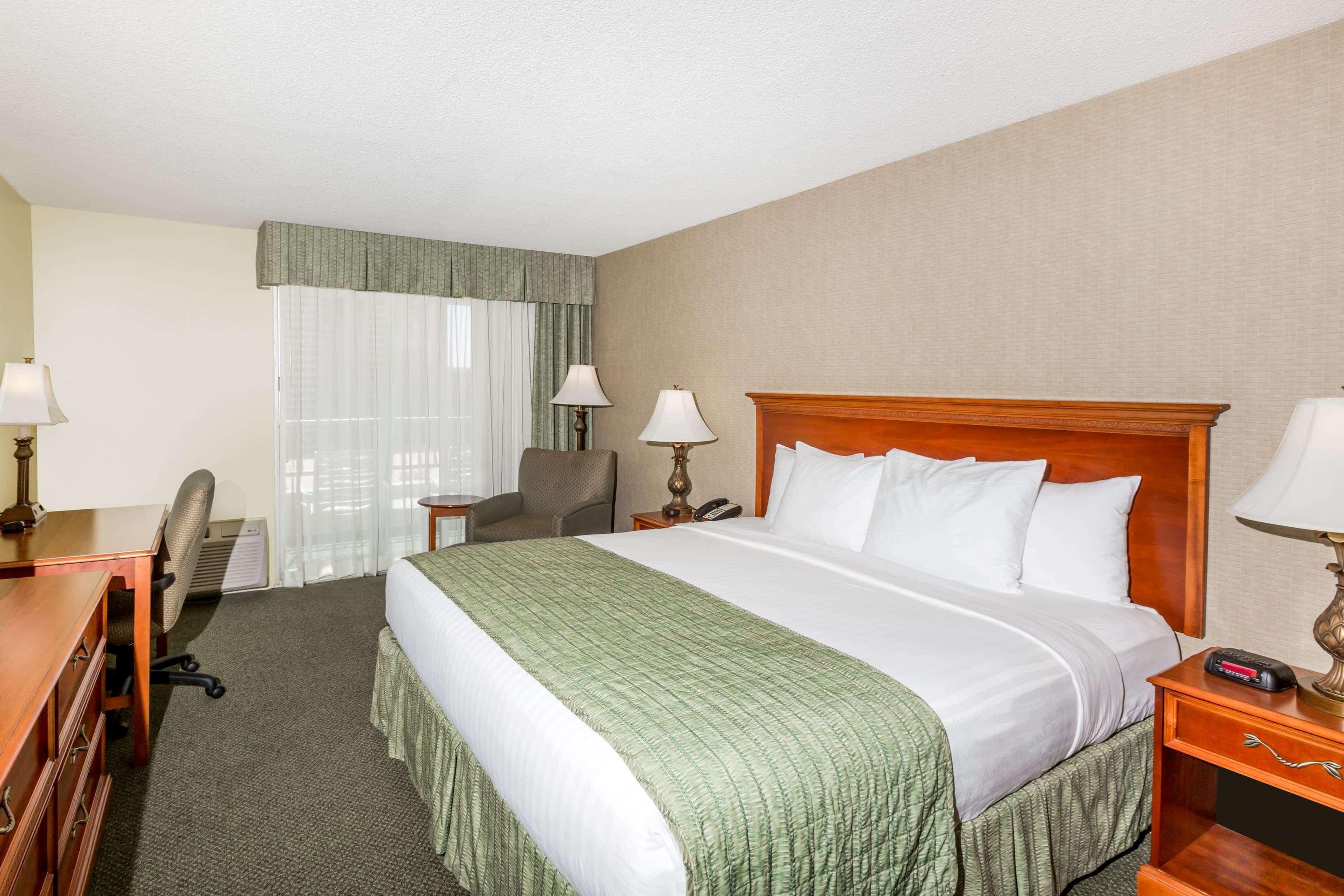 Ramada Plaza By Wyndham Waikiki 3* Honolulu