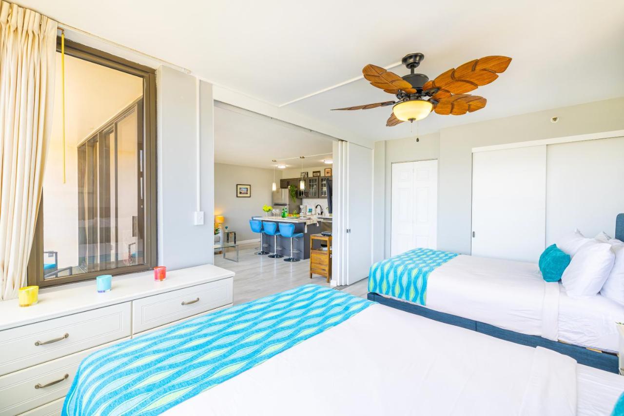 Tropical Retreat Near Waikiki With Parking Apartment *