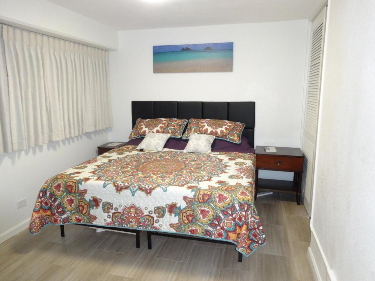 Waikiki 2br King Beds Short Walk To Convention And Beaches Apartment *