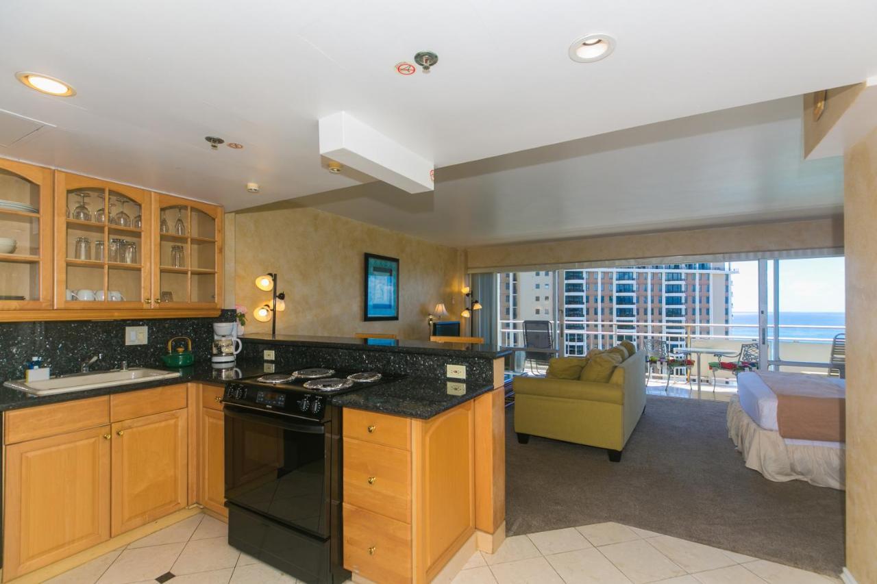 Apartment Ilikai Tower 1918 Lagoon View 1br Honolulu
