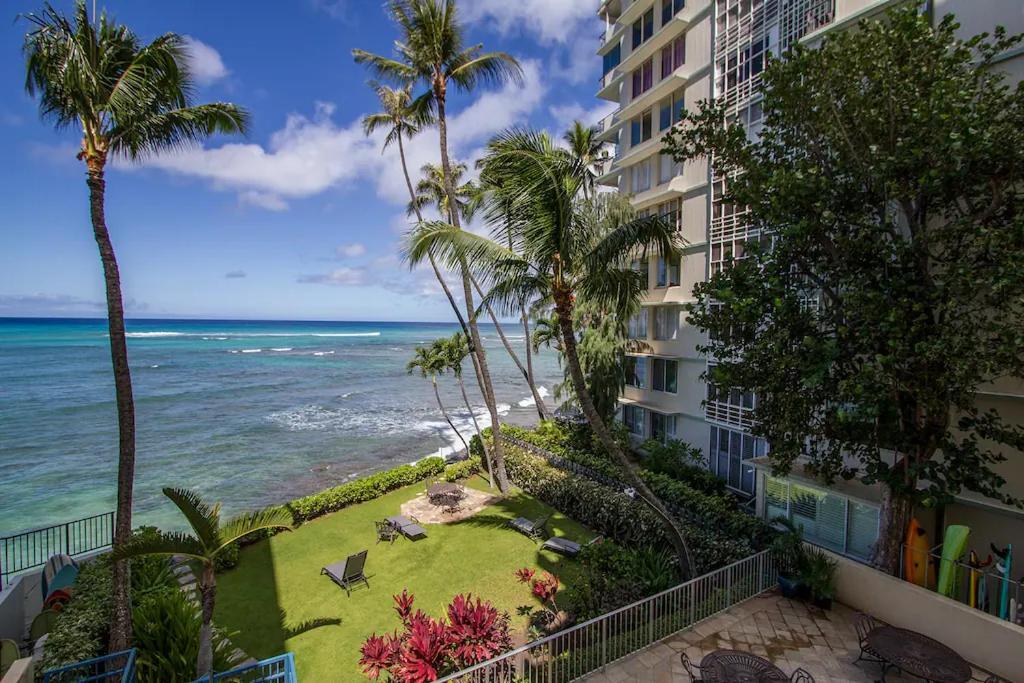 Diamond Head * Honolulu