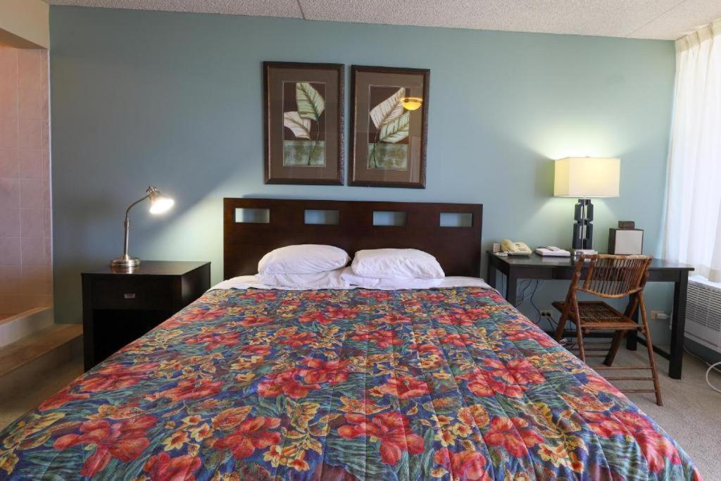 Royal Kuhio - Free Parking Included * Honolulu
