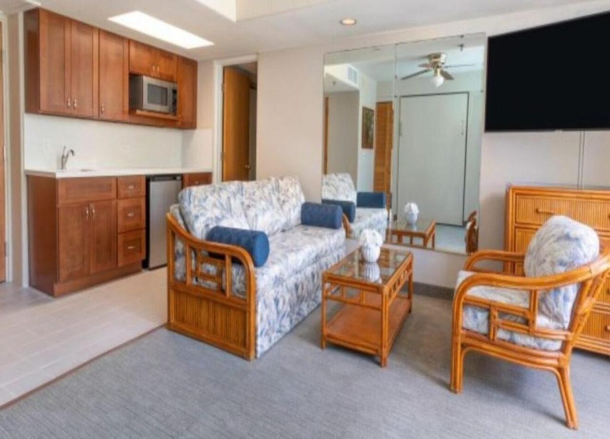 Private In Waikiki, Private Car Included, Beach Gear And Camping Gear * Honolulu