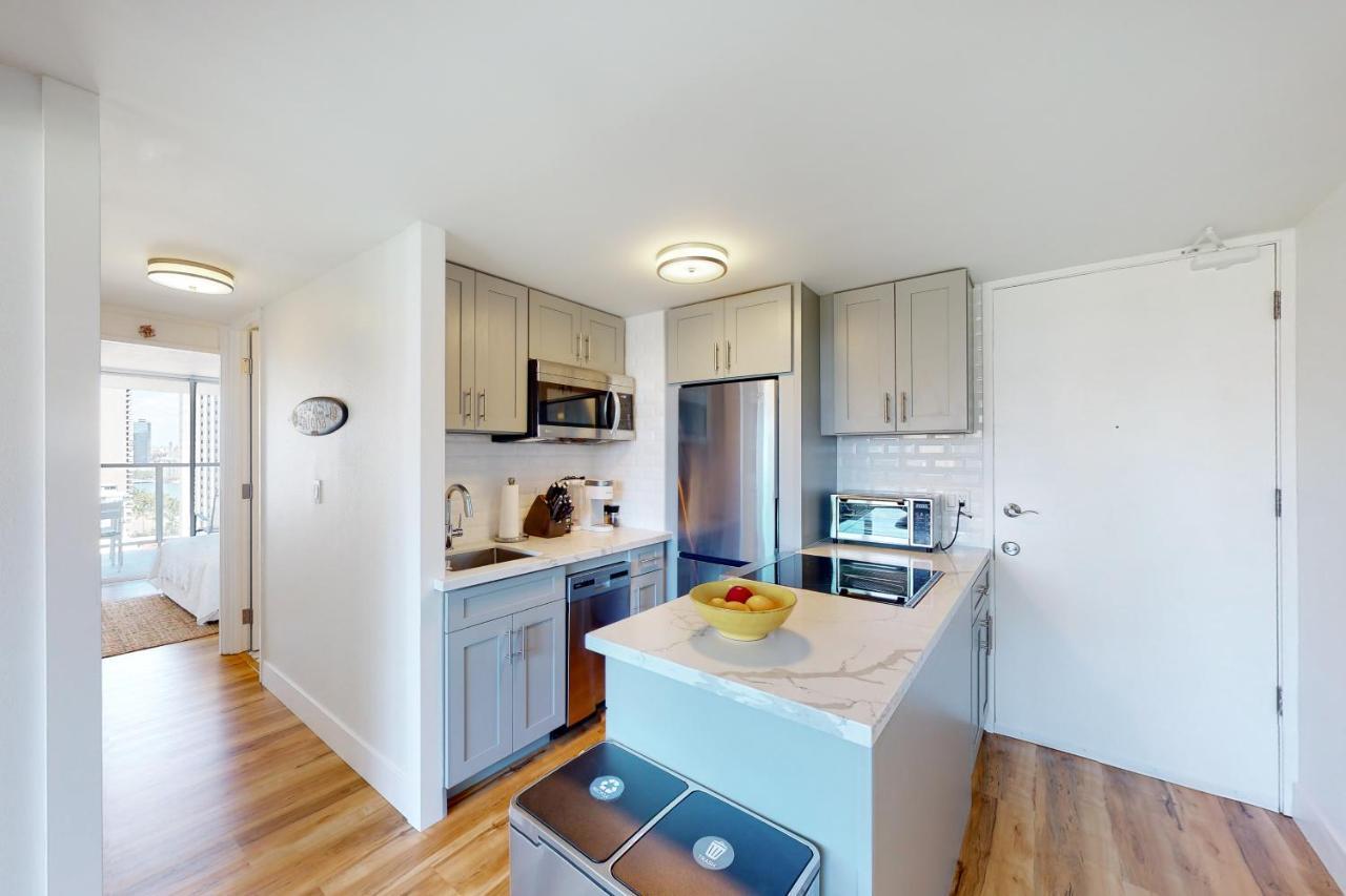Island Colony 2020 Thirty Night Apartment