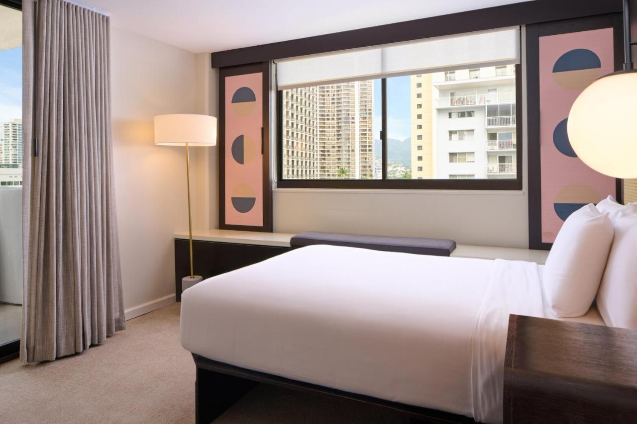 Renew Hotel Honolulu