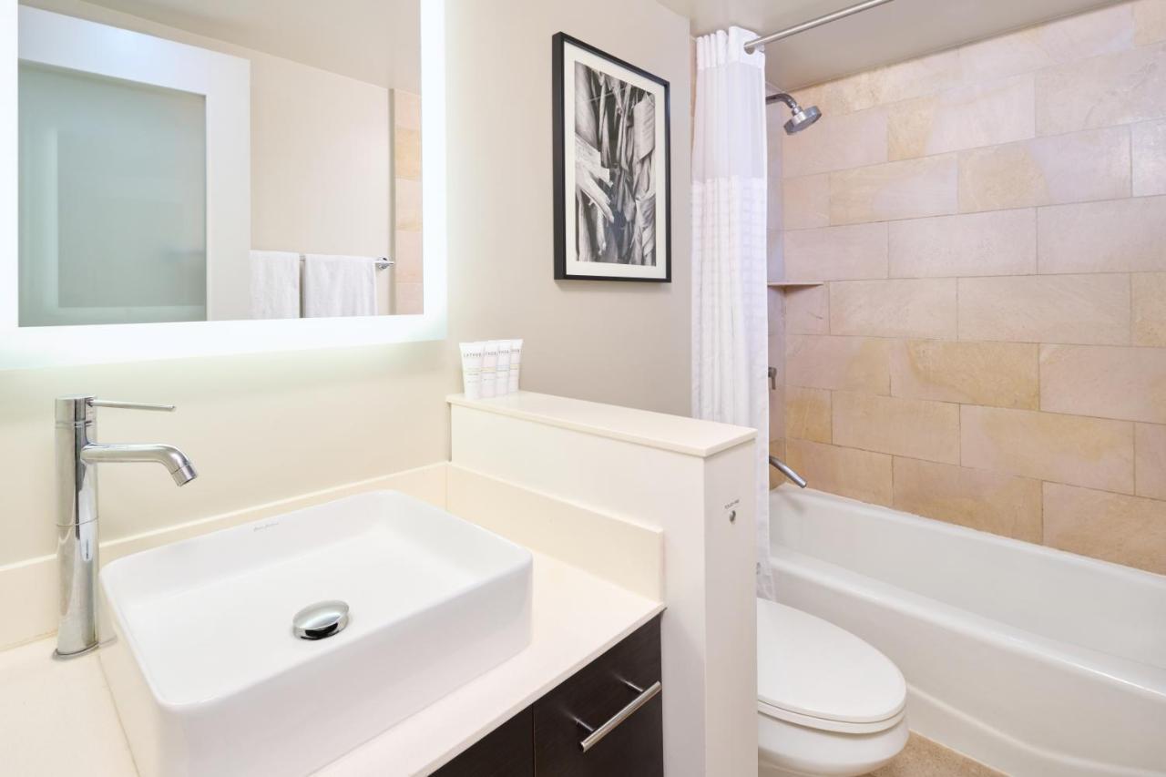 Hotel Renew