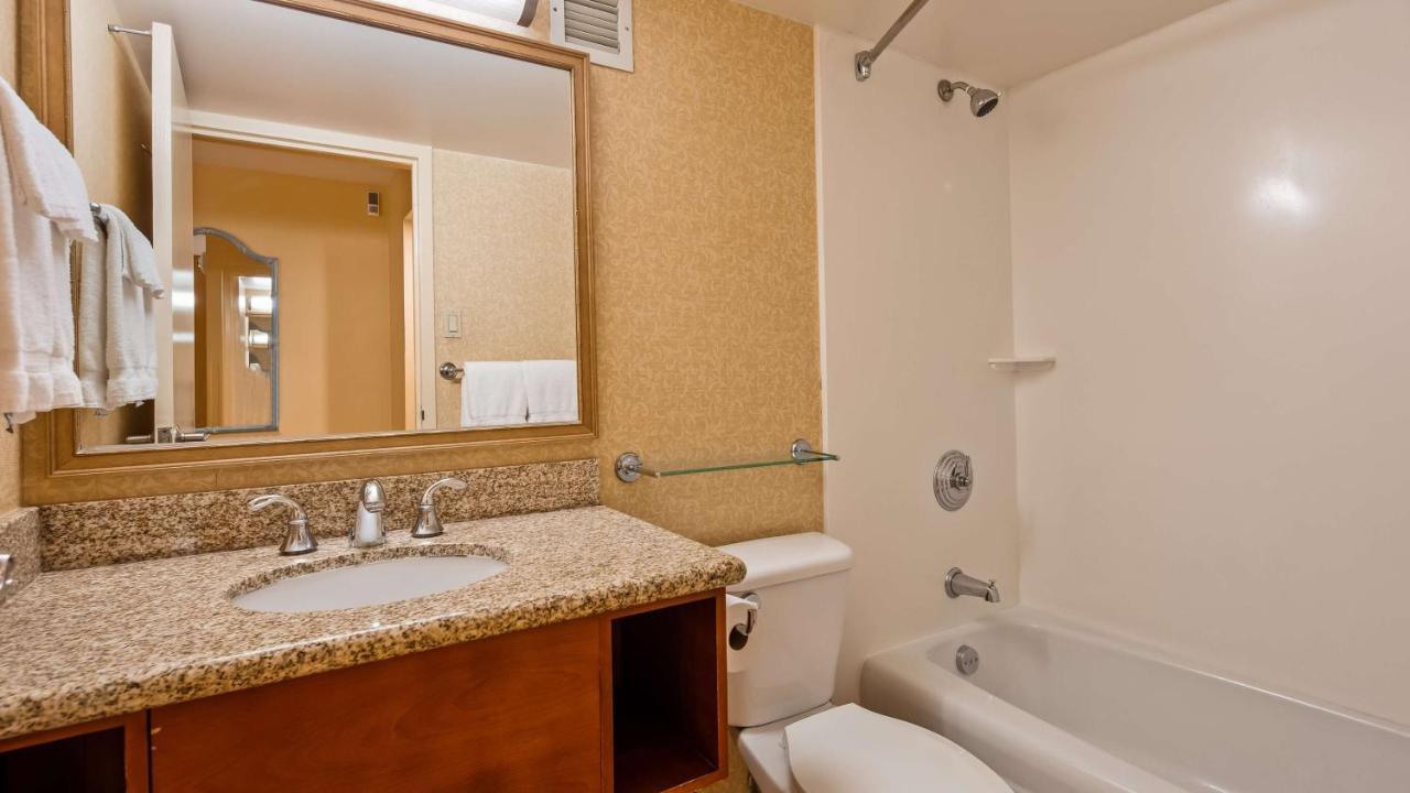 Airport 3* Honolulu