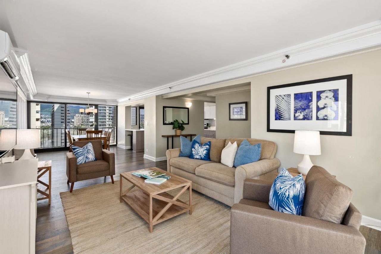 Apartment Expansive Lanai W/ Panoramic Views - Walk To Waikiki Beach