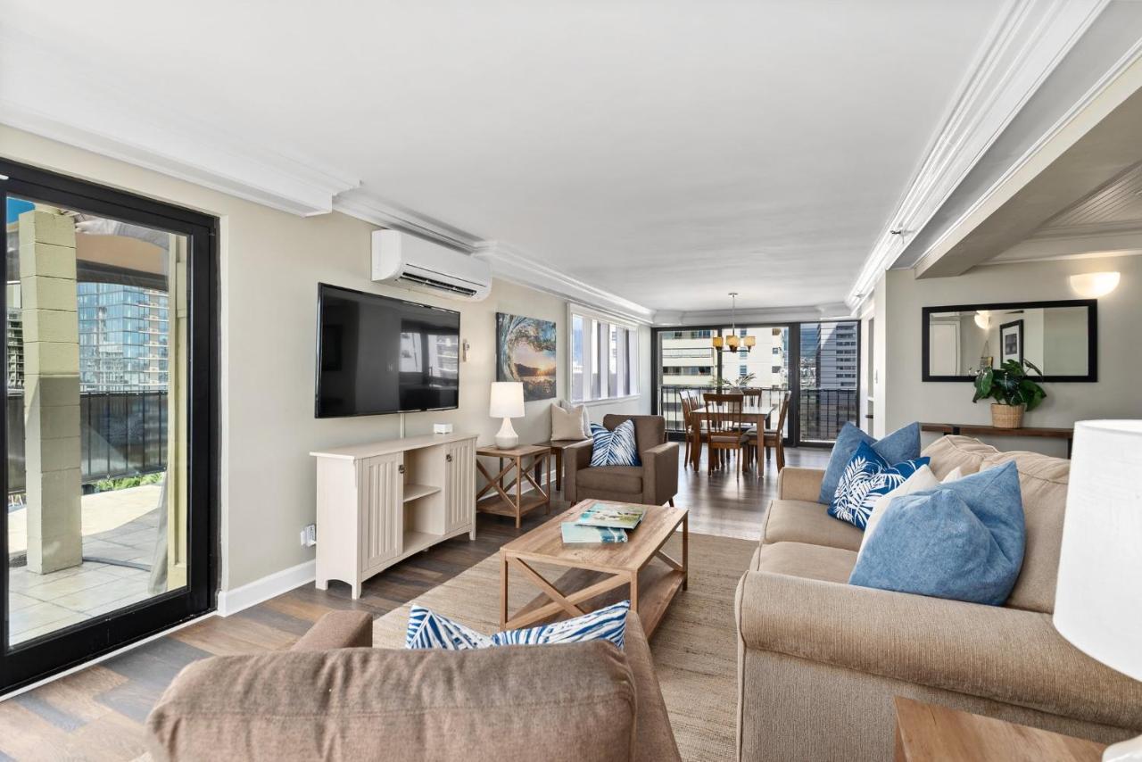 Expansive Lanai W/ Panoramic Views - Walk To Waikiki Beach * Honolulu