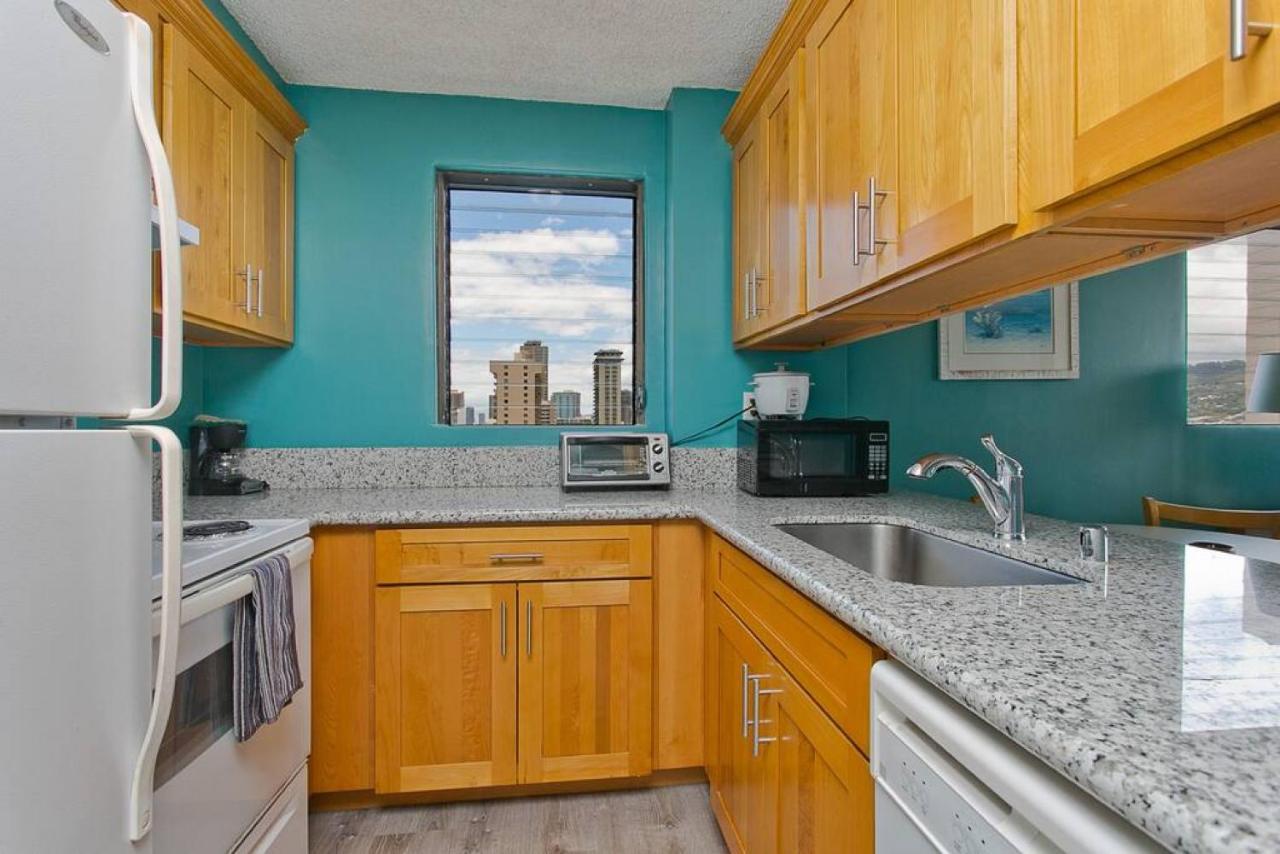 Holiday home Royal Kuhio 1701 - Spacious Corner Unit With Stunning Ocean Views In The Heart Of Waikiki! *