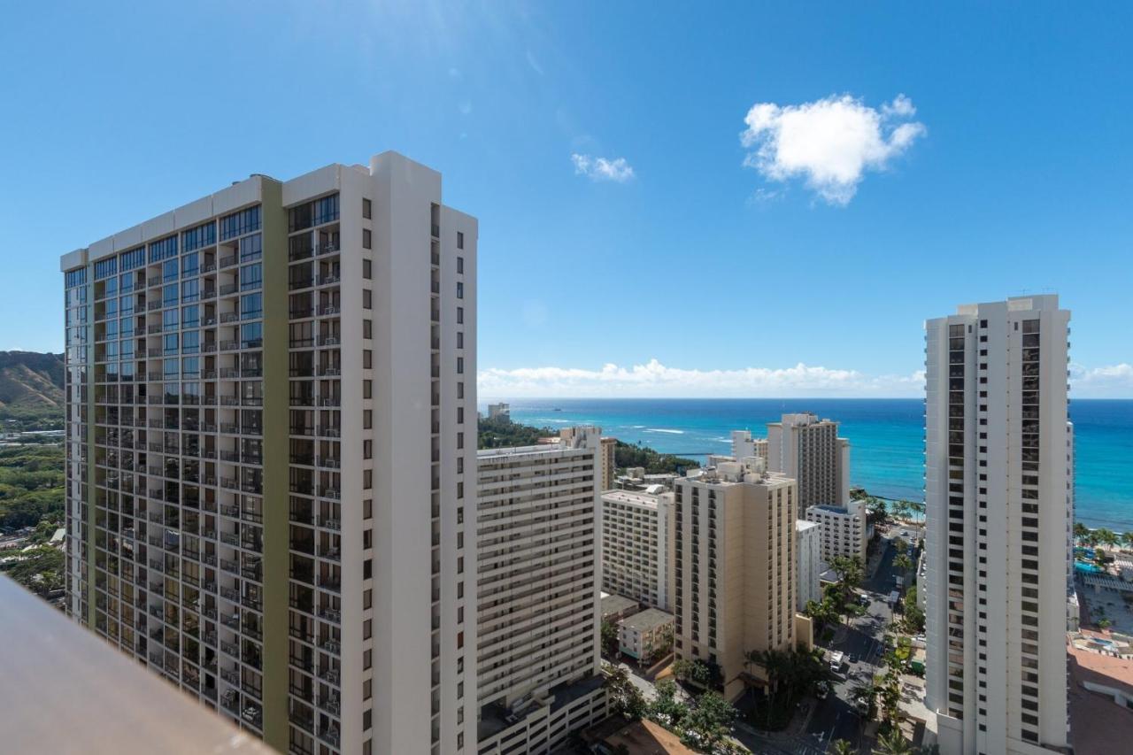 Waikiki Banyan Ocean View *