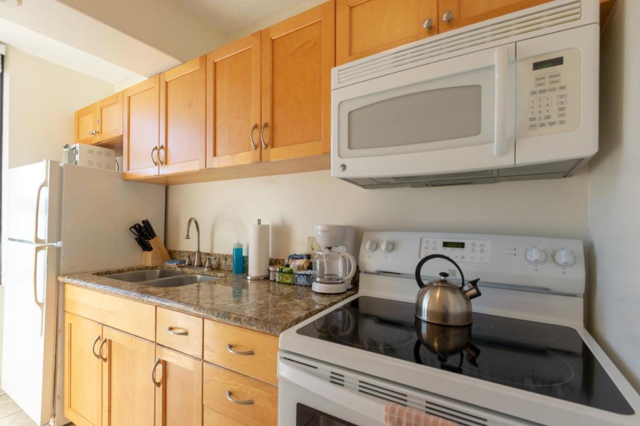 Apartment Waikiki Banyan Ocean View