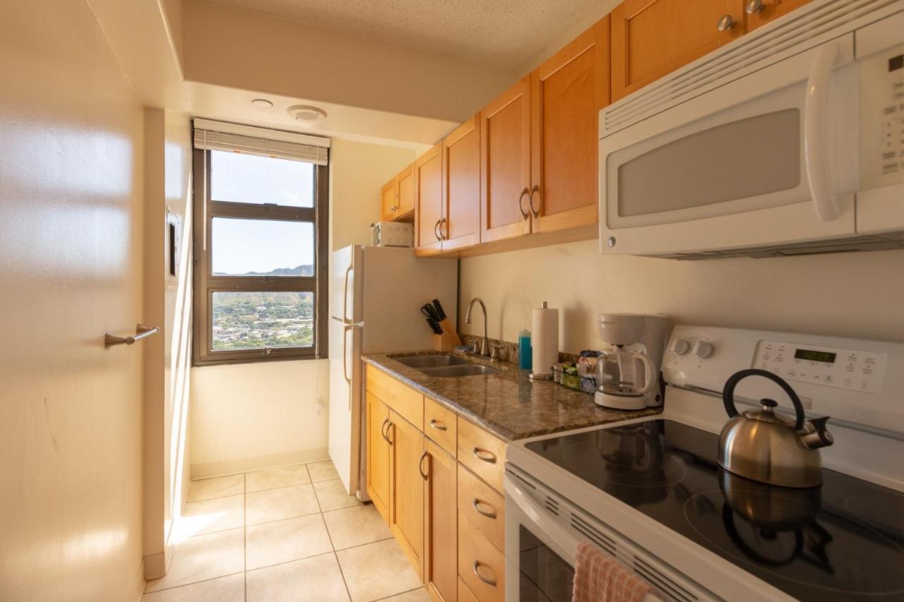 Waikiki Banyan Ocean View