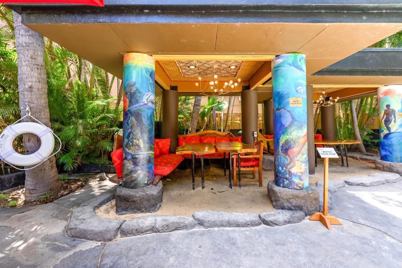Expansive Lanai W/ Panoramic Views - Walk To Waikiki Beach Apartment