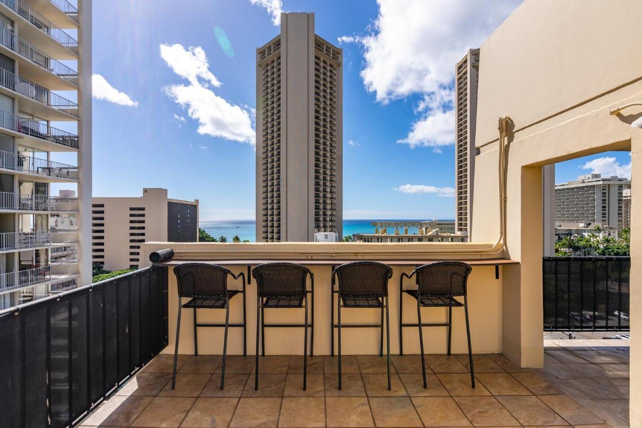 Apartment Expansive Lanai W/ Panoramic Views - Walk To Waikiki Beach