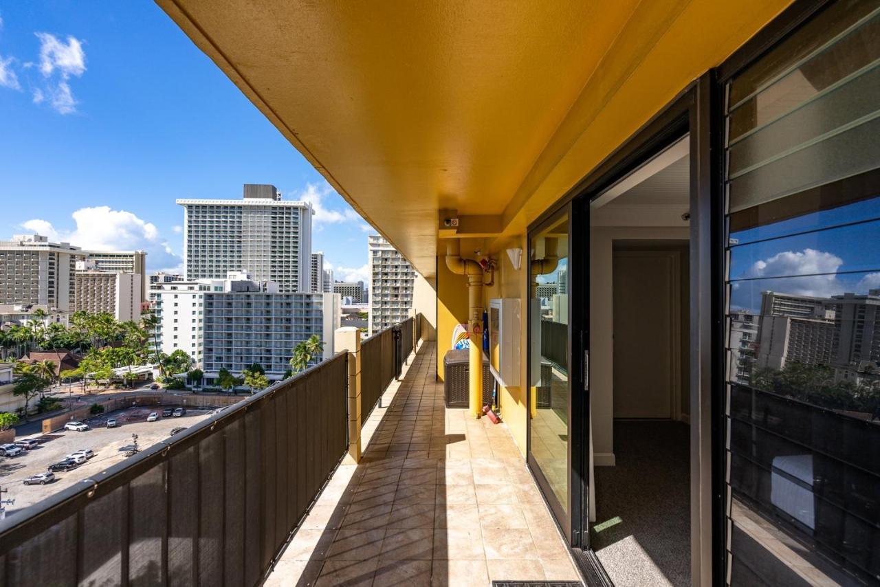 Apartment Expansive Lanai W/ Panoramic Views - Walk To Waikiki Beach