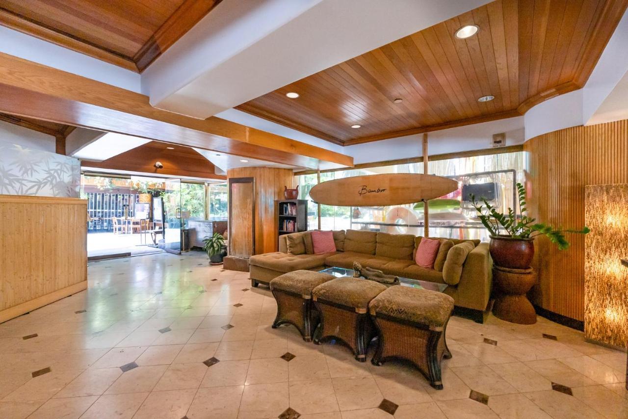 Expansive Lanai W/ Panoramic Views - Walk To Waikiki Beach Apartment *
