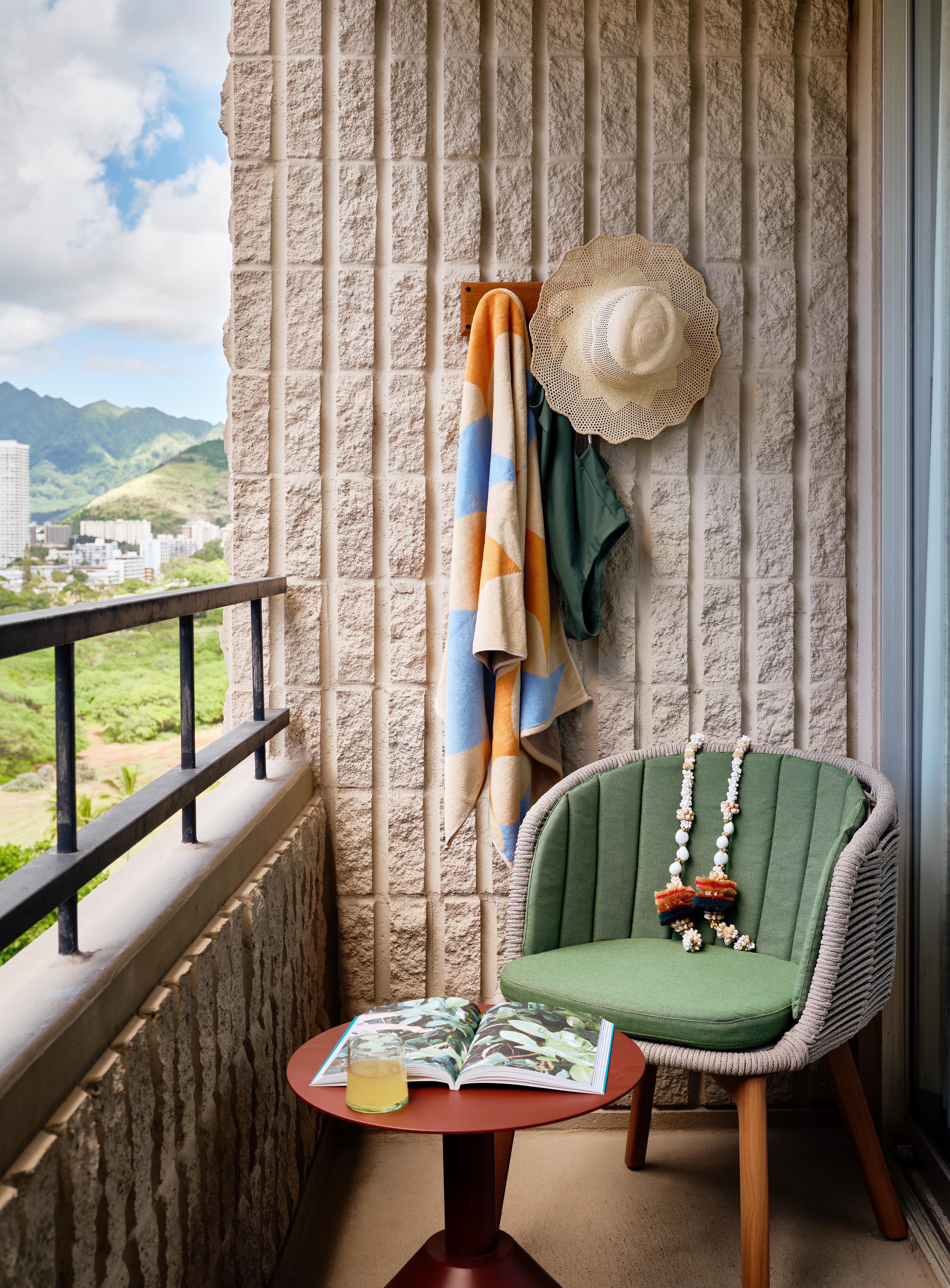 Hotel Wayfinder Waikiki - Voted 10 In Hawaii!