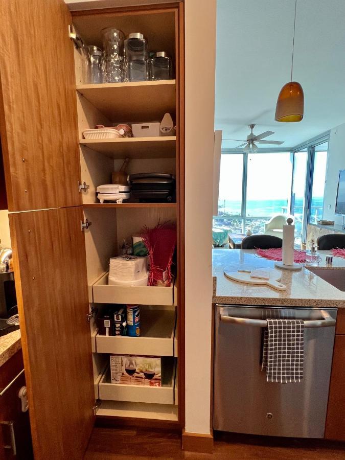 Luxury Salt At Kakaako Apartment *