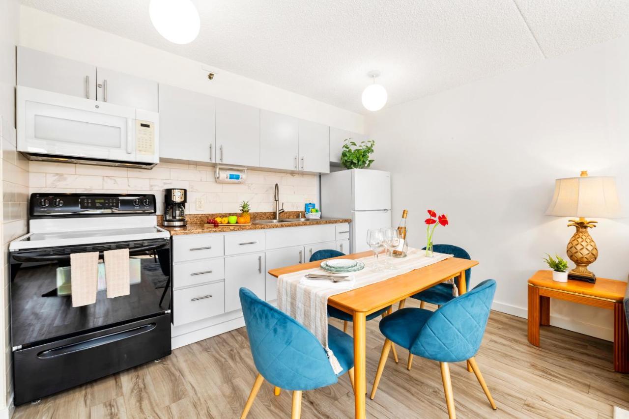 Charming Steps From Waikiki With Parking! * Honolulu