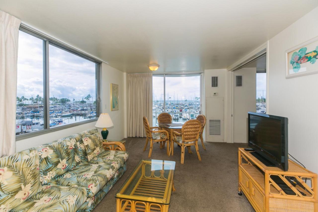 Ilikai Marina 380 Yacht Harbor View 1br * Honolulu
