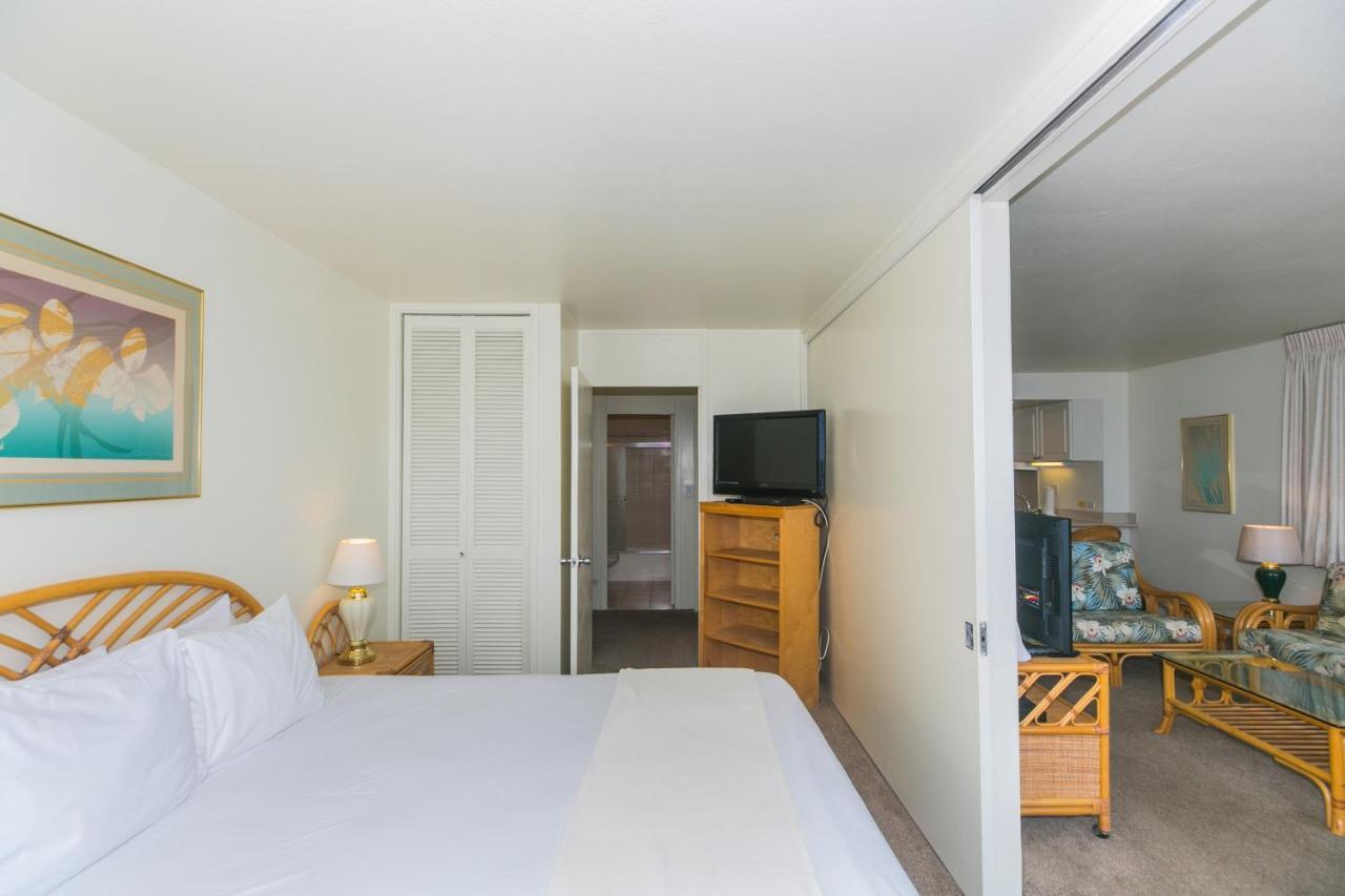 Apartment Ilikai Marina 380 Yacht Harbor View 1br Honolulu