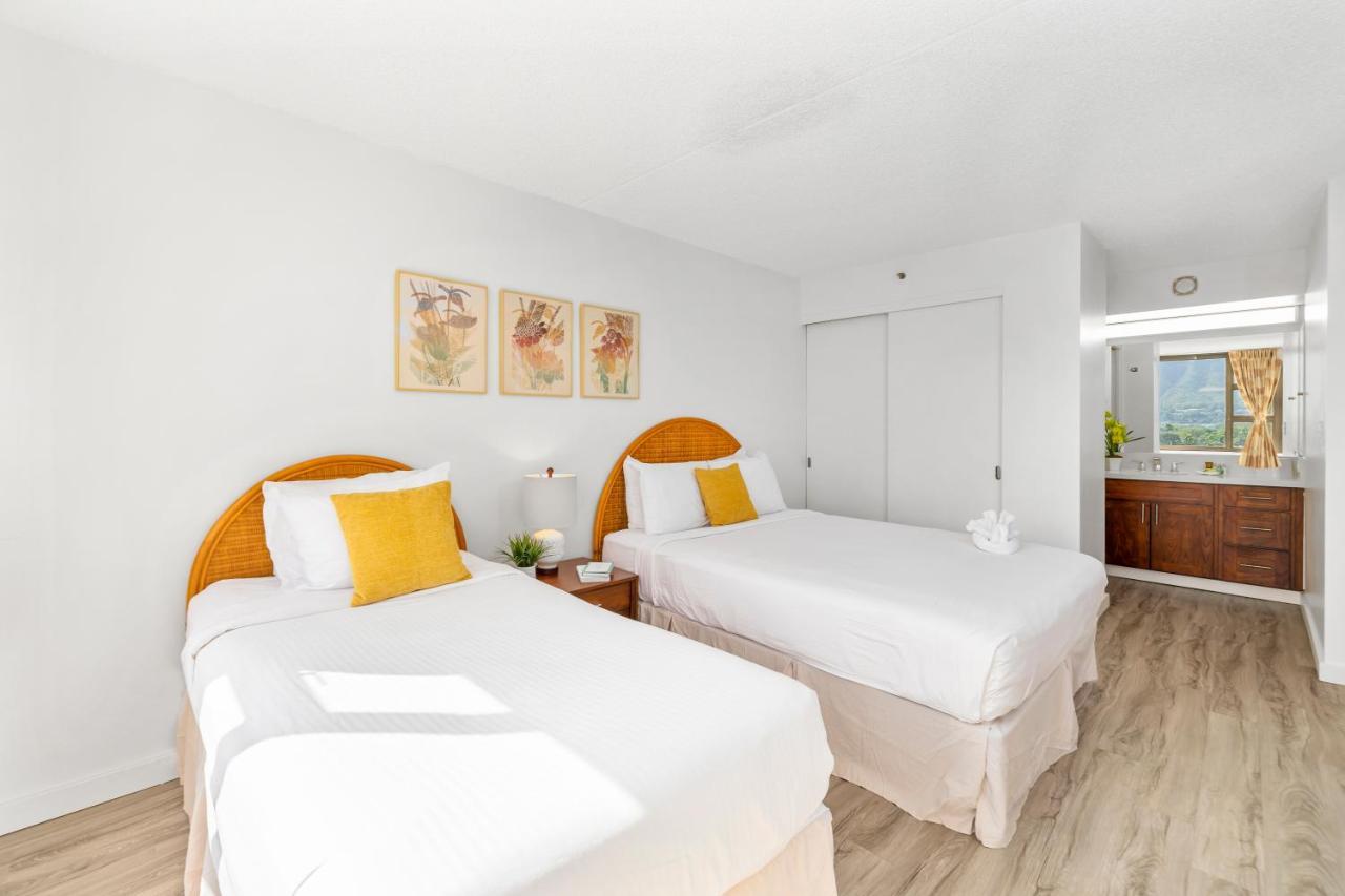 Charming Steps From Waikiki With Parking! Apartment Honolulu