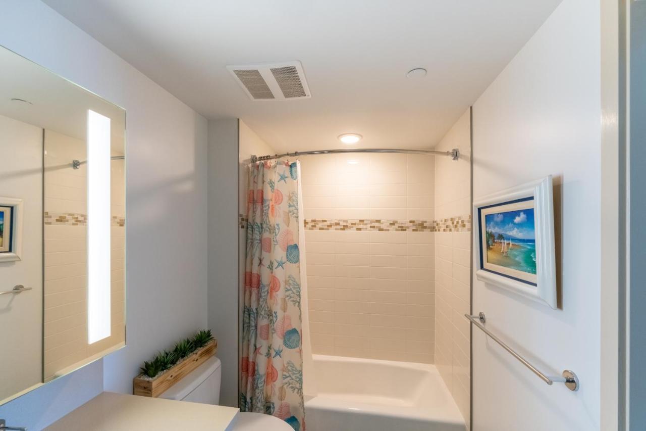 Luxury Salt At Kakaako Apartment