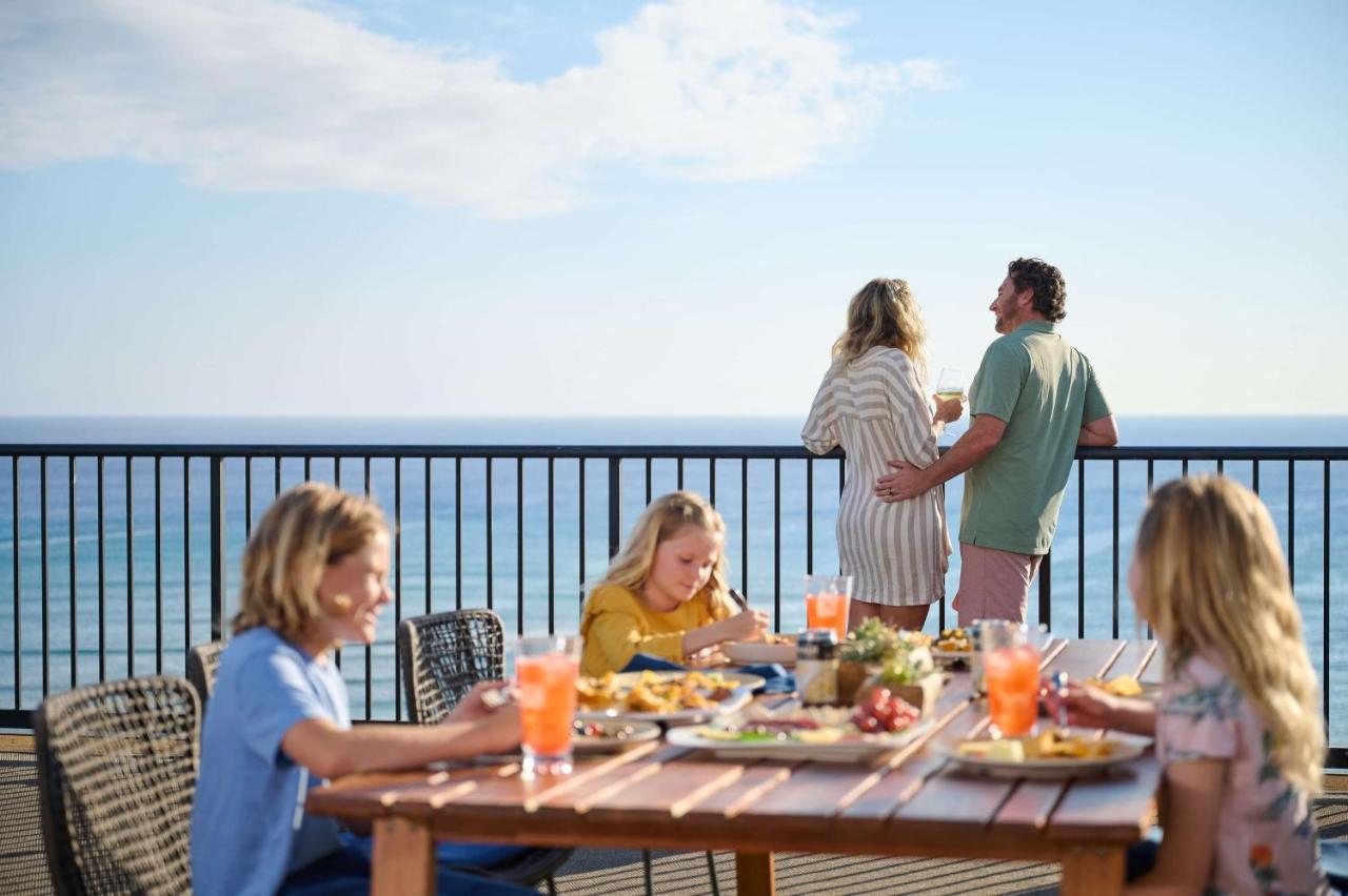 Outrigger Reef Waikiki 4*