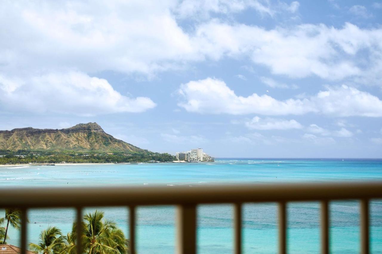 Resort Outrigger Reef Waikiki 4*