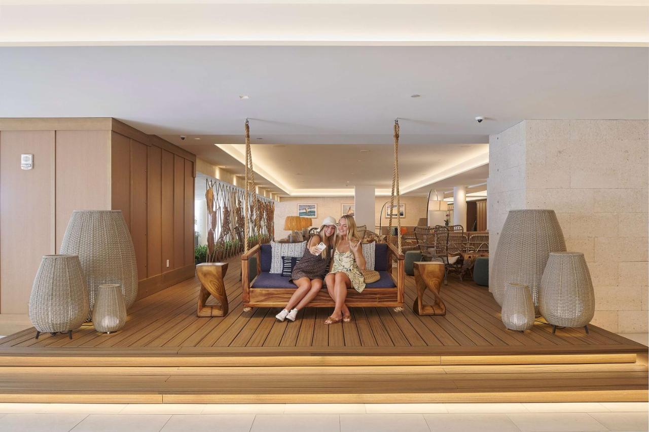 Outrigger Reef Waikiki