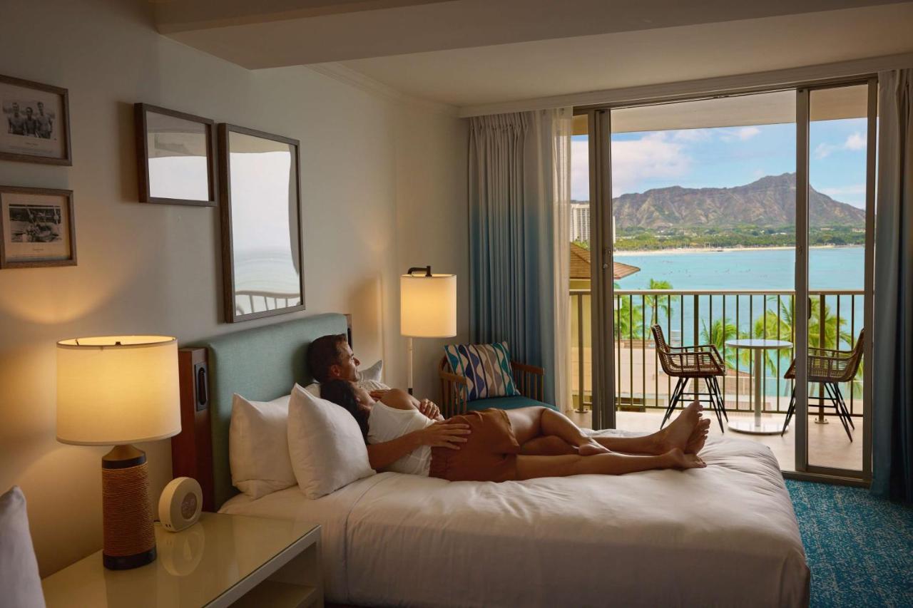 Resort Outrigger Reef Waikiki 4*