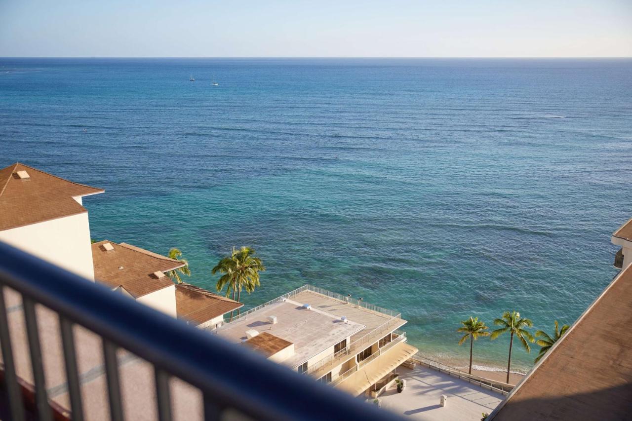 Resort Outrigger Reef Waikiki 4*