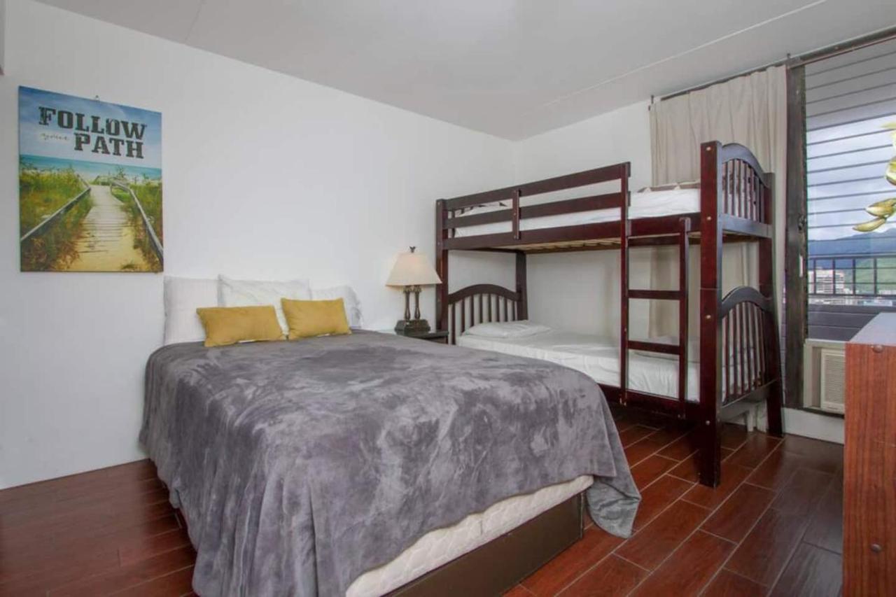Aloha Vacations Aparthotel