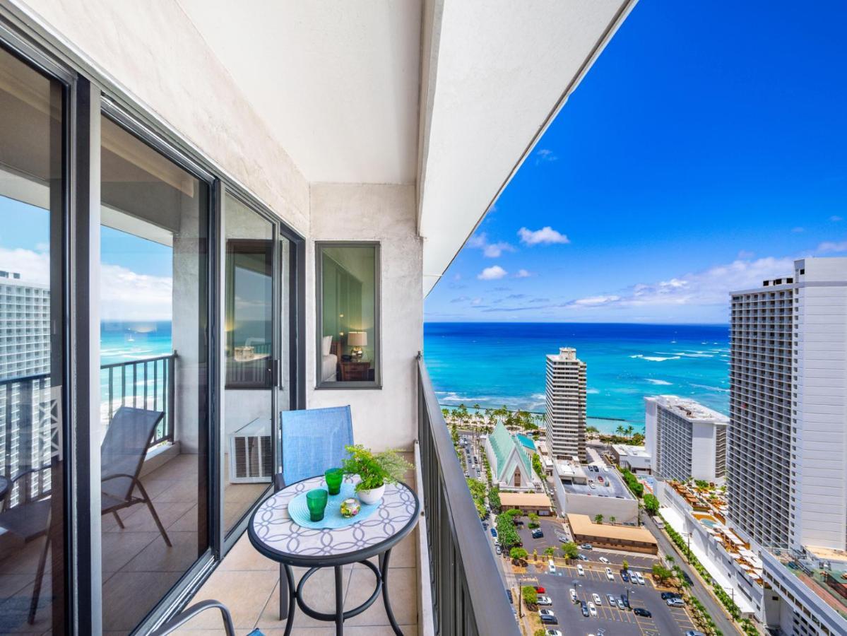 Penthouse With Fabulous Ocean View Near Waikiki Apartment