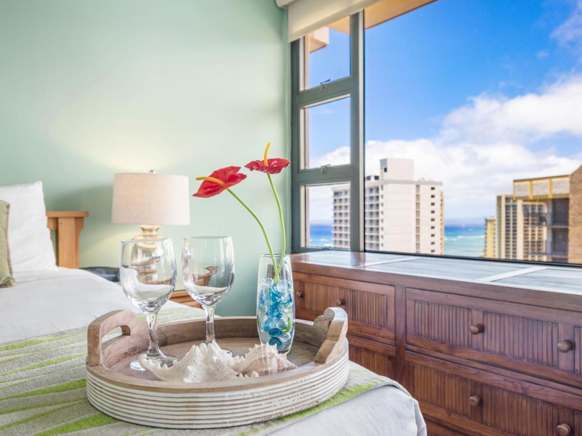 Apartment Penthouse With Fabulous Ocean View Near Waikiki Honolulu