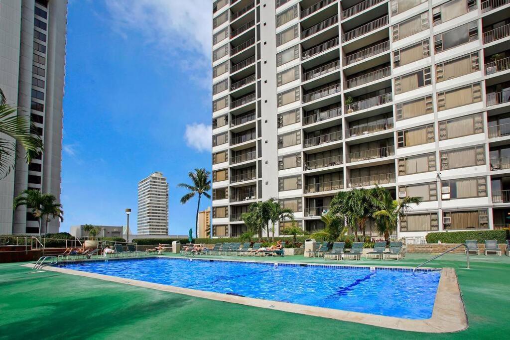 Apartment Rec Deck Suite, 1 Bed + Free Parking *